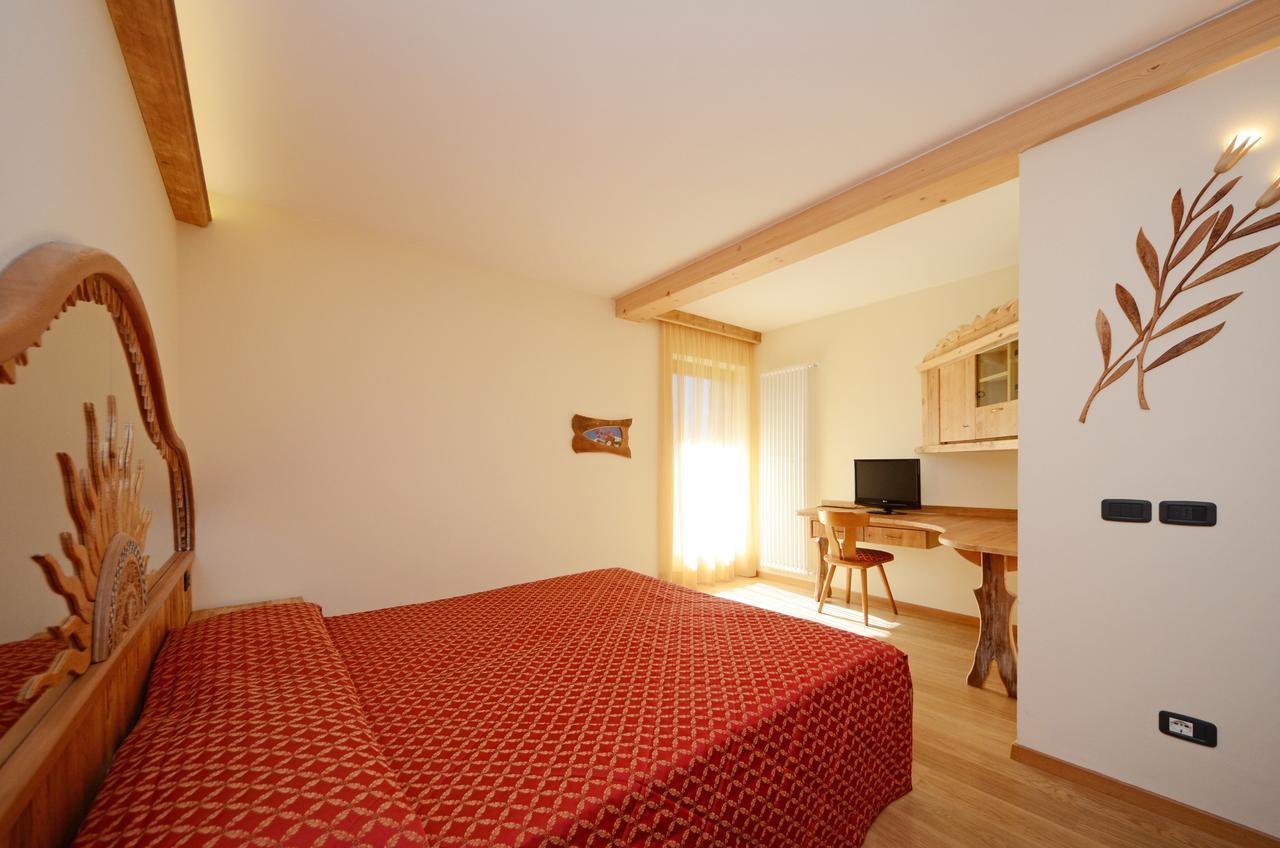Hotel La Soldanella Moena Ngoại thất bức ảnh
