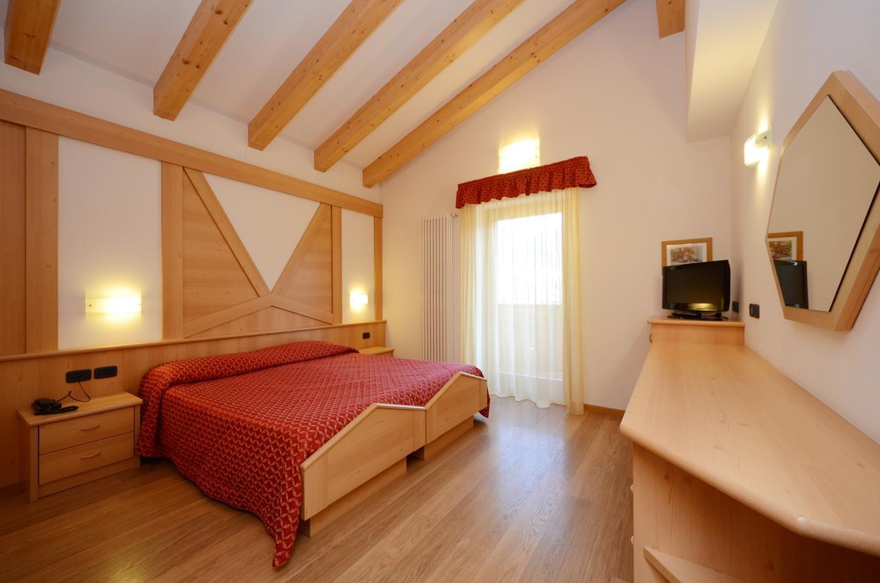 Hotel La Soldanella Moena Ngoại thất bức ảnh