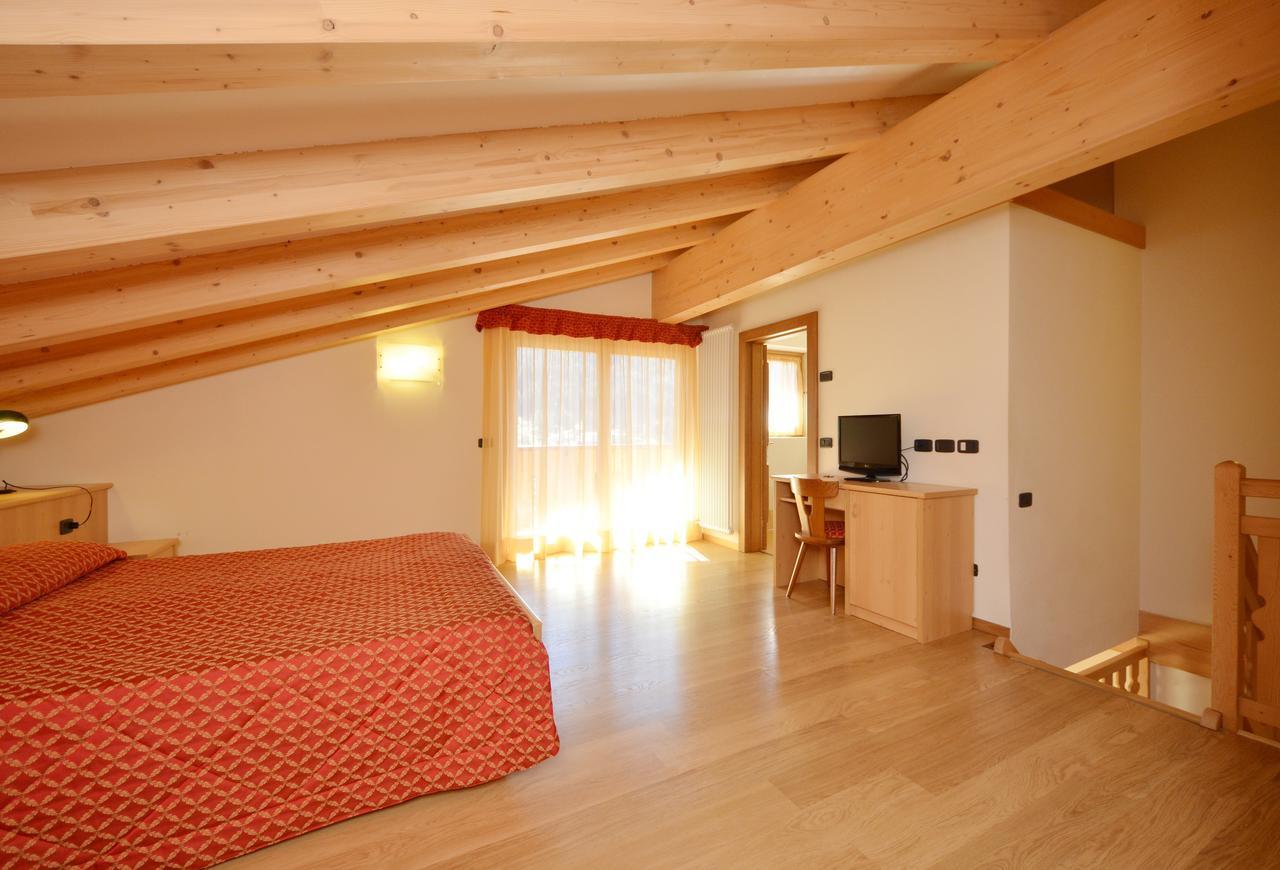 Hotel La Soldanella Moena Ngoại thất bức ảnh